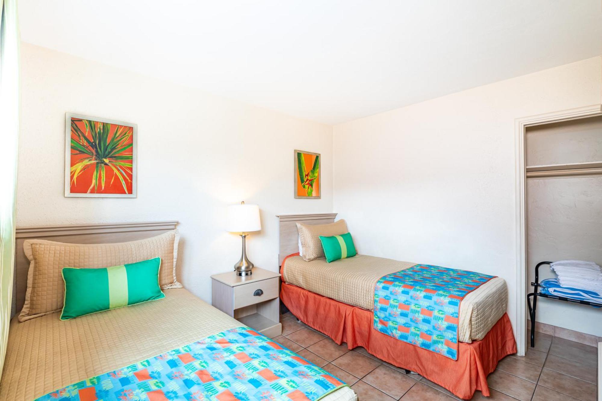 Enchanted Isle Hollywood Beach Resort Экстерьер фото
